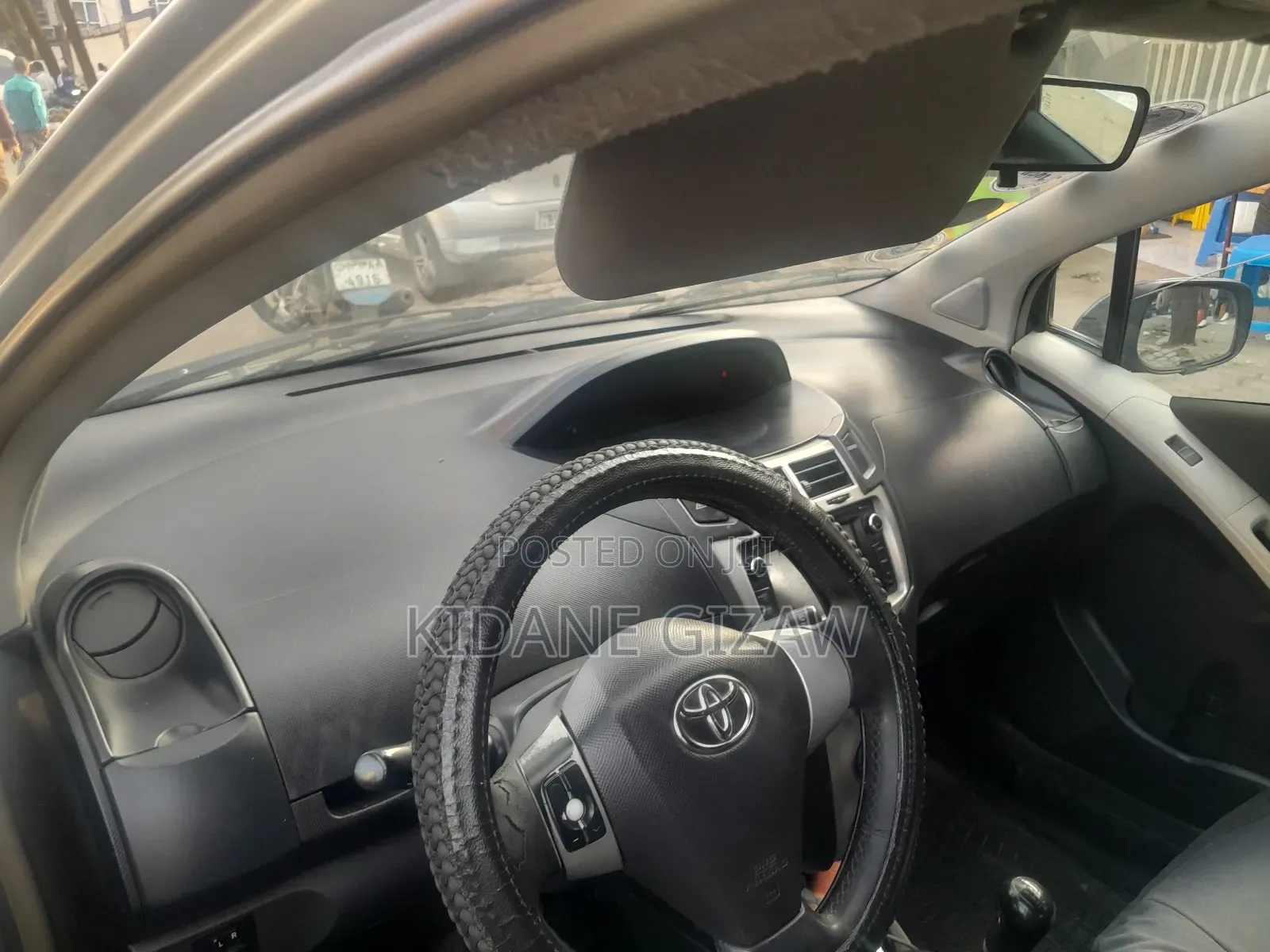 Toyota Yaris 1.0 VVT-i 2007 Gray