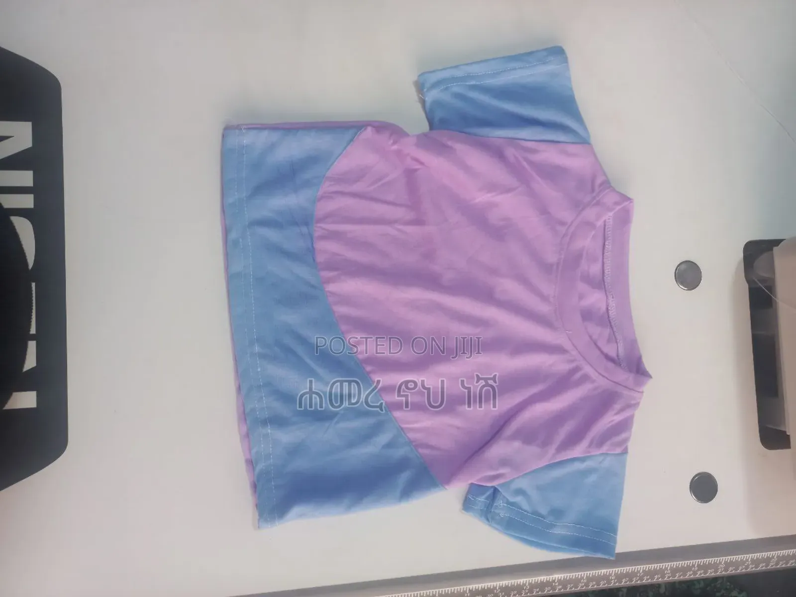 ቆንጆ ቆንጆ የወንድ ቲሸርቶችን በ ብር ብቻ የልጆች በ