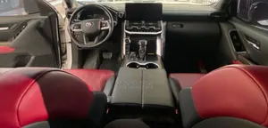 New Toyota Land Cruiser 2023 White