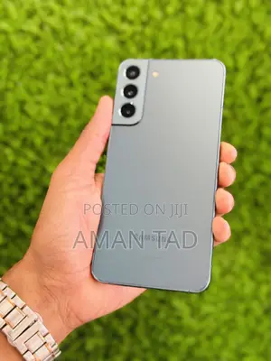 Photo - Samsung Galaxy S22+ 5G 128 GB Green