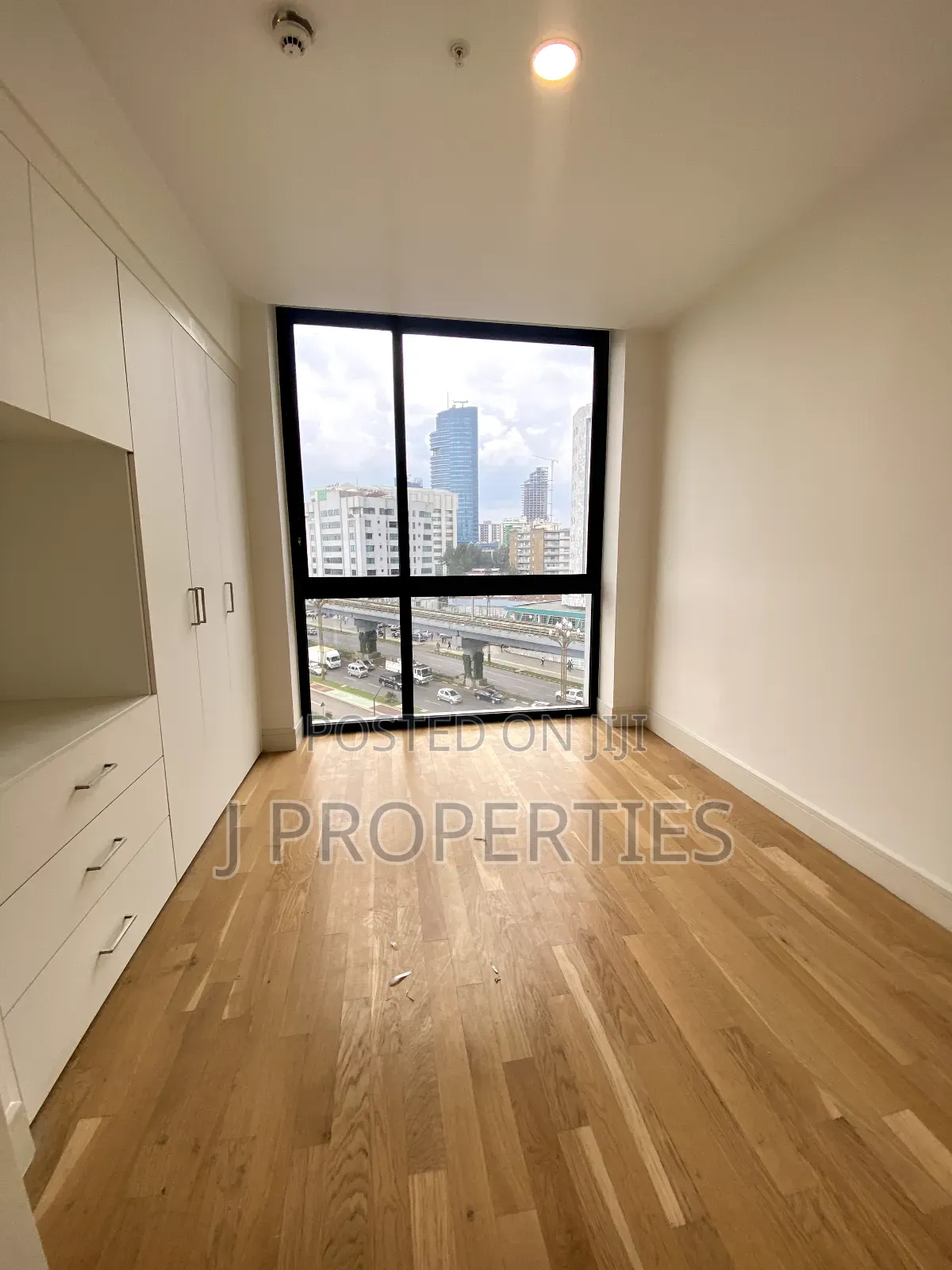 3bdrm Apartment in Kirkos for rent