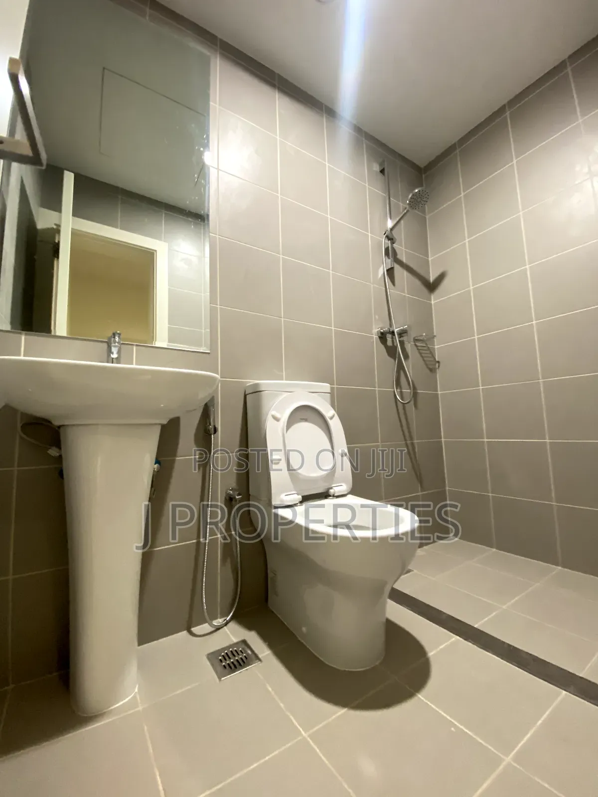 3bdrm Apartment in Kirkos for rent