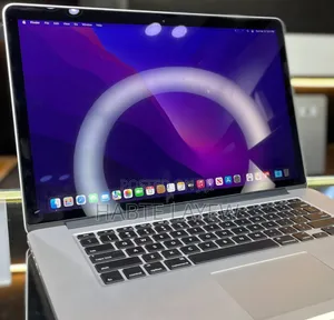 New Laptop Apple MacBook 2015 16GB Intel Core I7 SSD 256GB