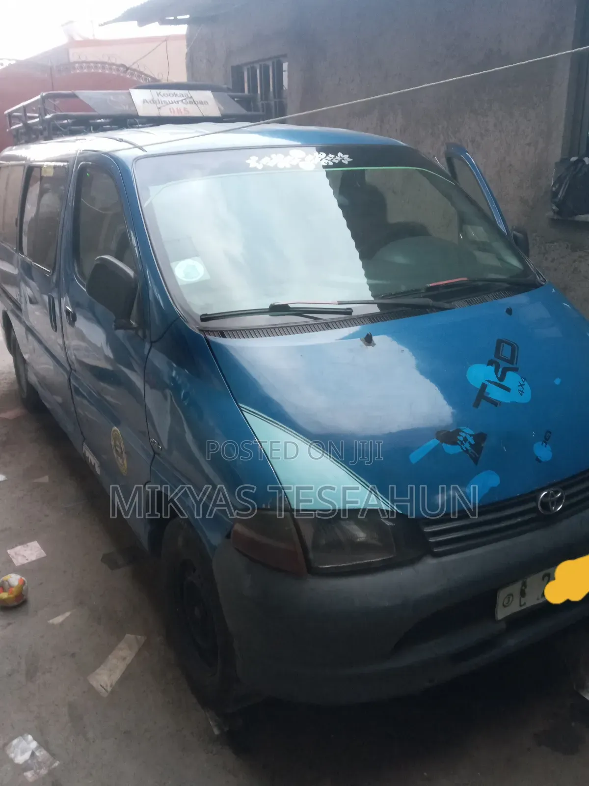 Toyota Hilux 2002 Blue