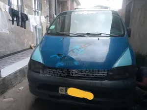 Toyota Hilux 2002 Blue