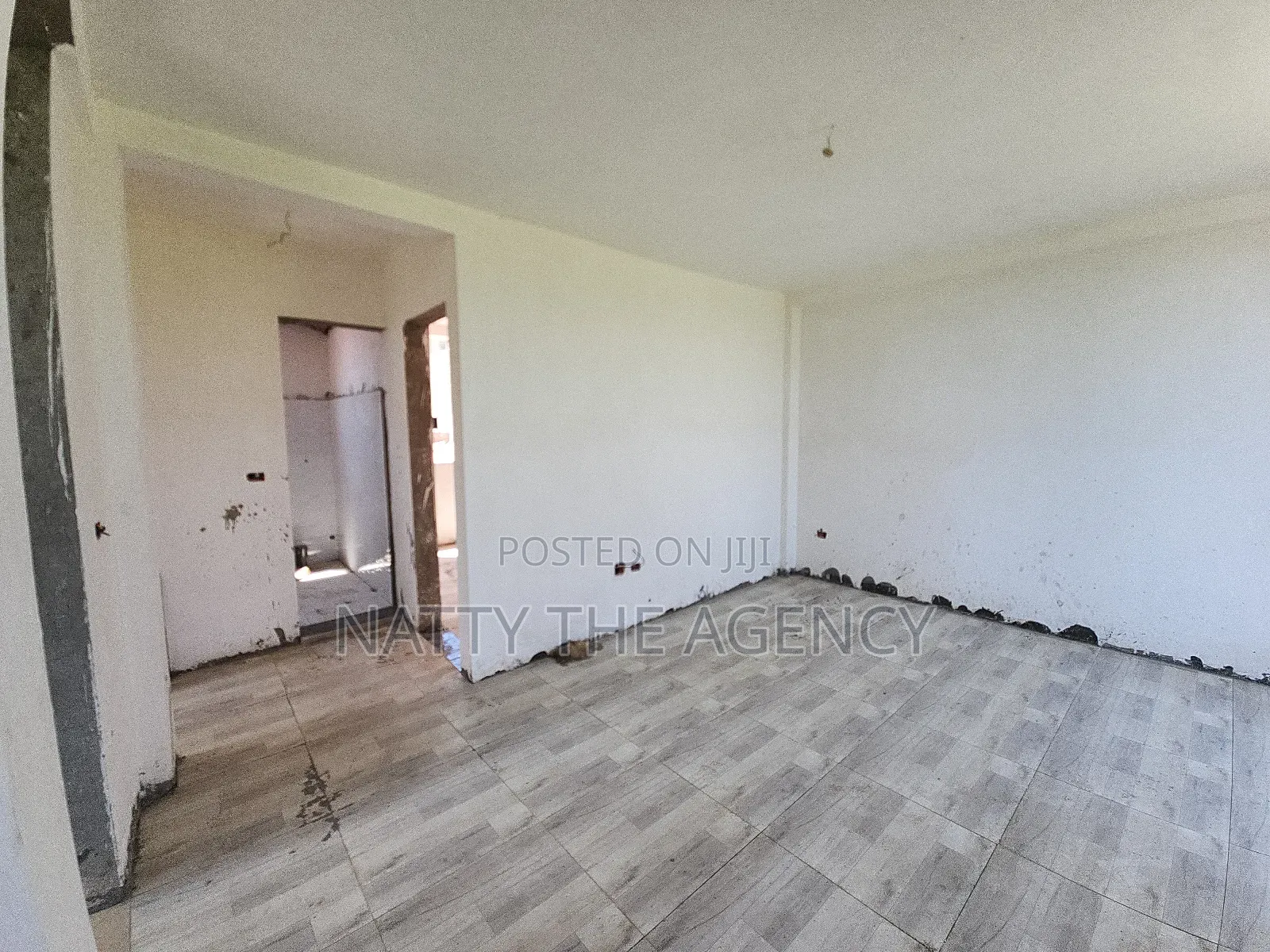 5bdrm House in Ayat, Bole for sale