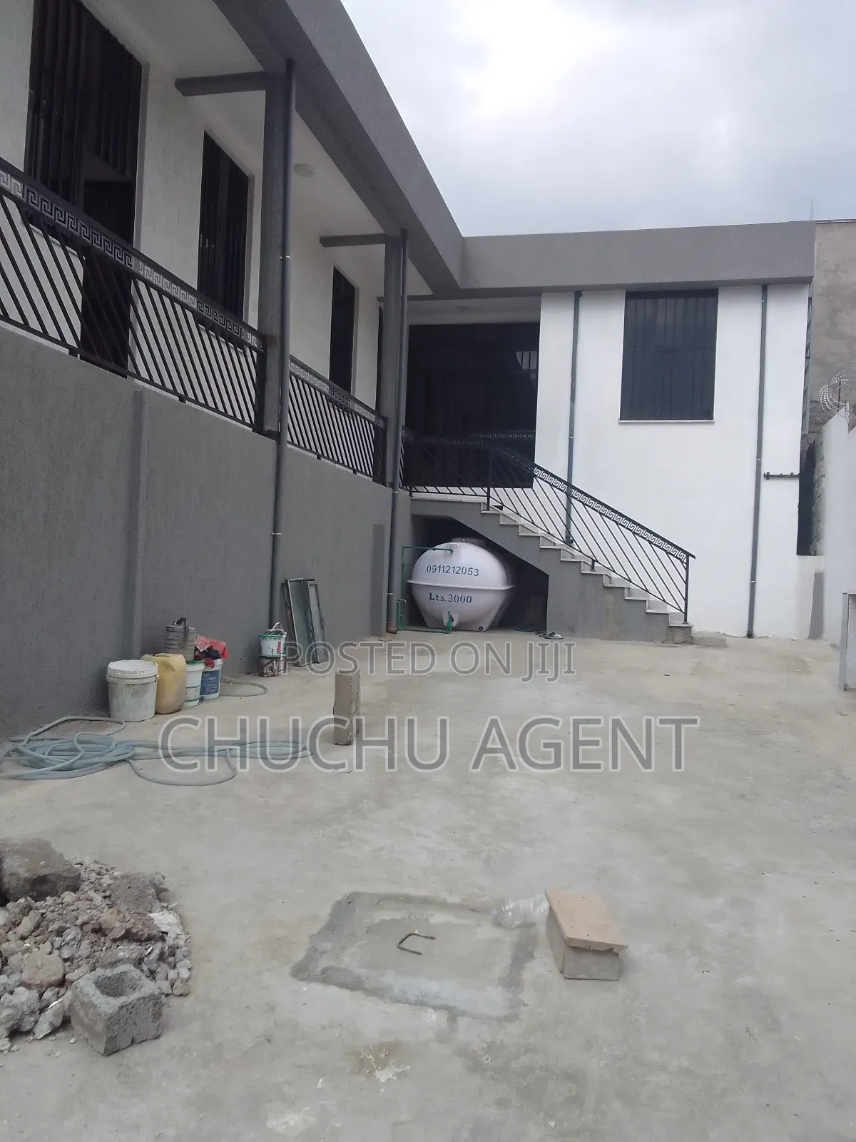 5bdrm House in Bole for sale