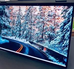 Photo - New Laptop Lenovo Yoga 7i 16GB Intel Core I7 SSD 512GB