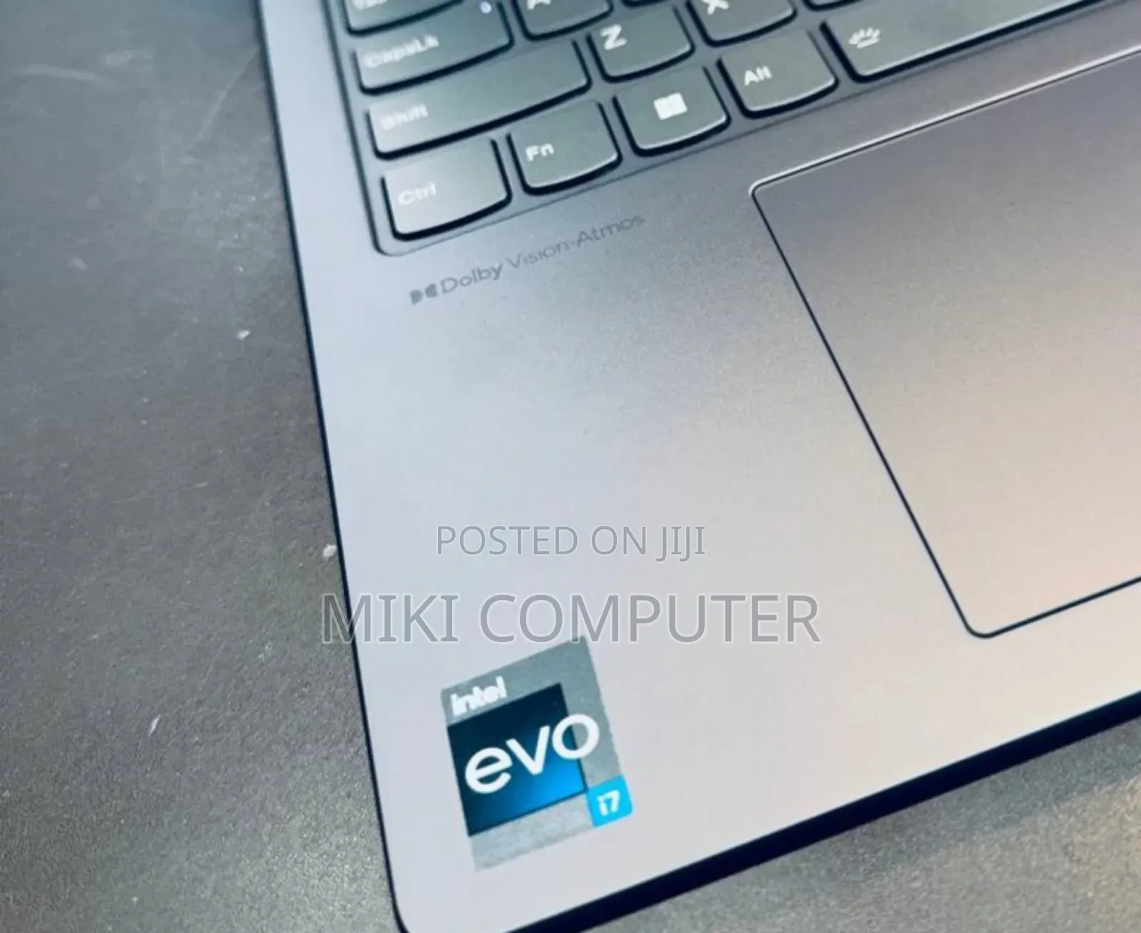 New Laptop Lenovo Yoga 7i 16GB Intel Core I7 SSD 512GB