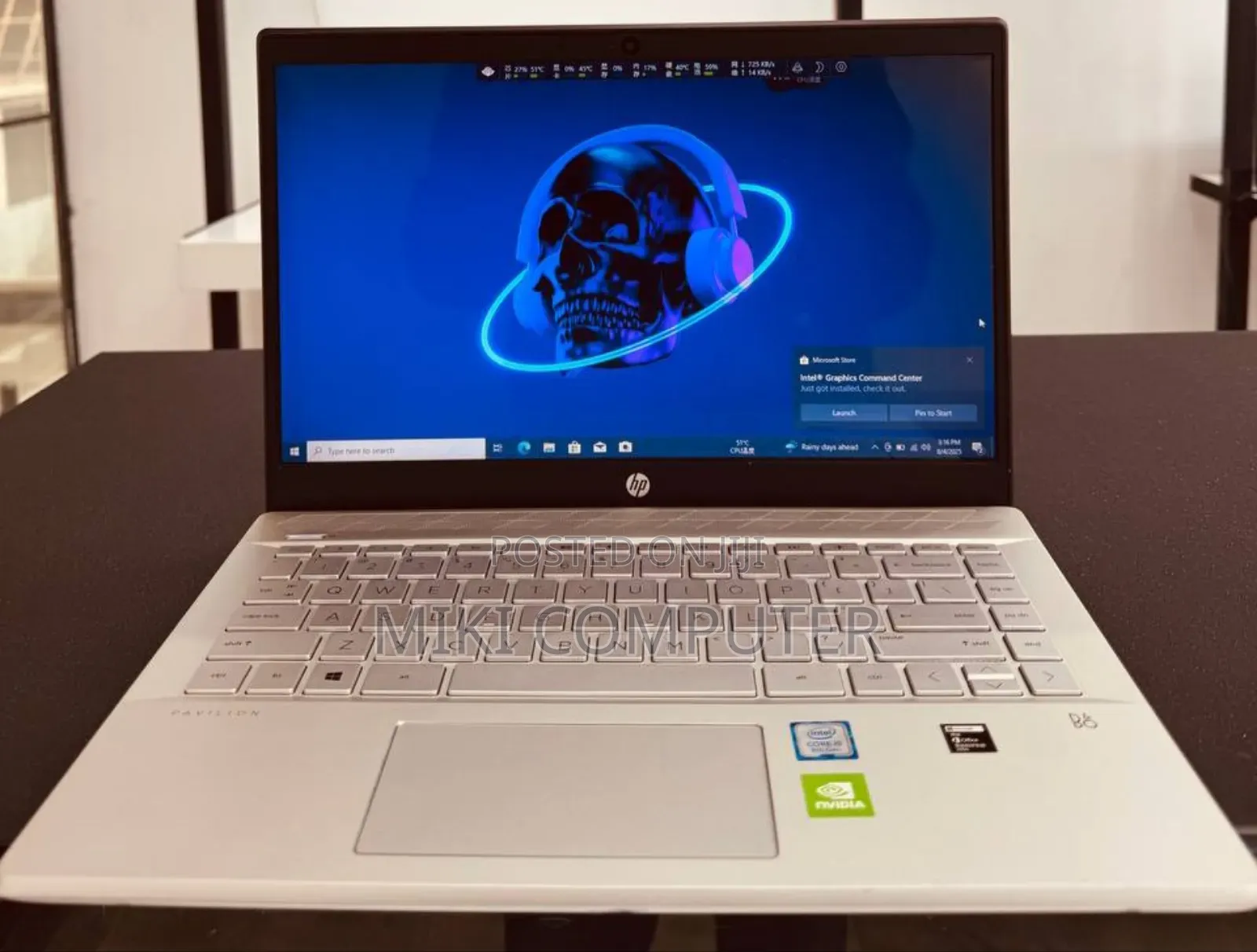 New Laptop HP Pavilion 15 8GB Intel Core I5 SSD 256GB