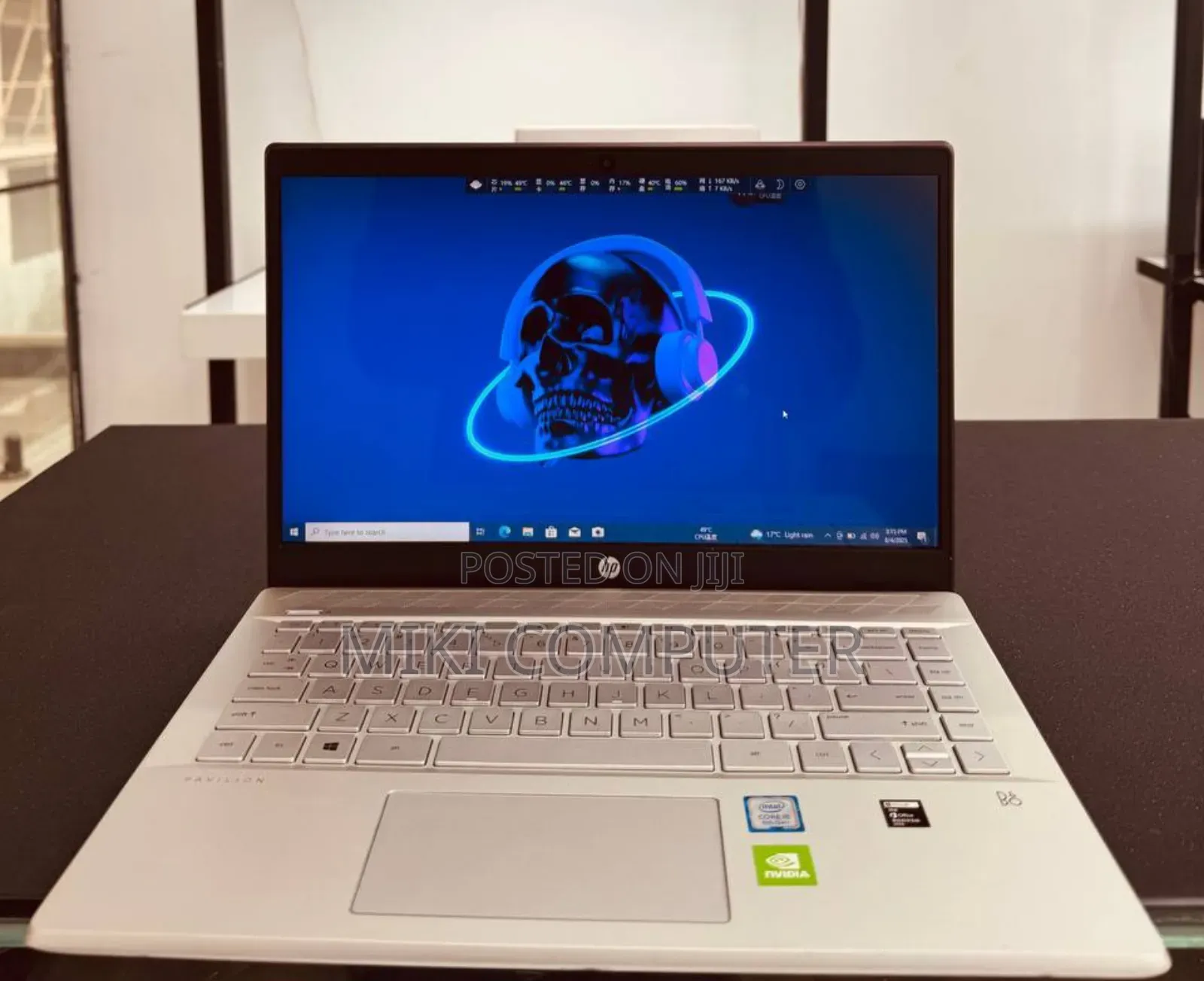 New Laptop HP Pavilion 15 8GB Intel Core I5 SSD 256GB