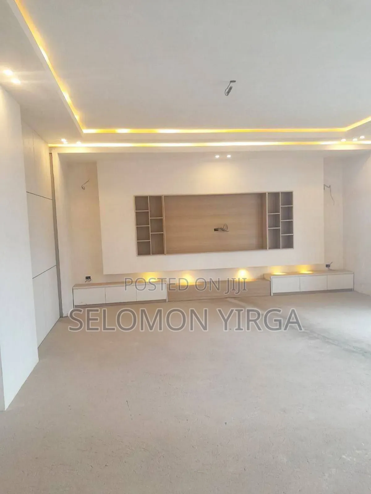 11bdrm House in Adis Ababa, Yeka for sale