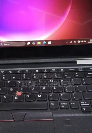 New Laptop Lenovo ThinkPad Yoga 8GB Intel Core I7 SSD 512GB