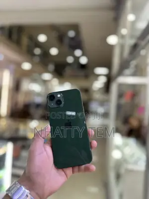 Apple iPhone 13 128 GB Green