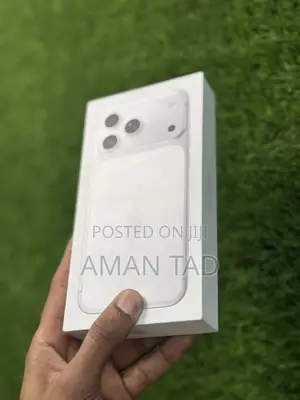 New Apple iPhone 17 Pro Max 256 GB Silver