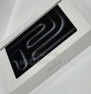 New Apple MacBook Pro 2024 M4 Max 16-Inch 24GB Apple M4 Pro SSD 512GB