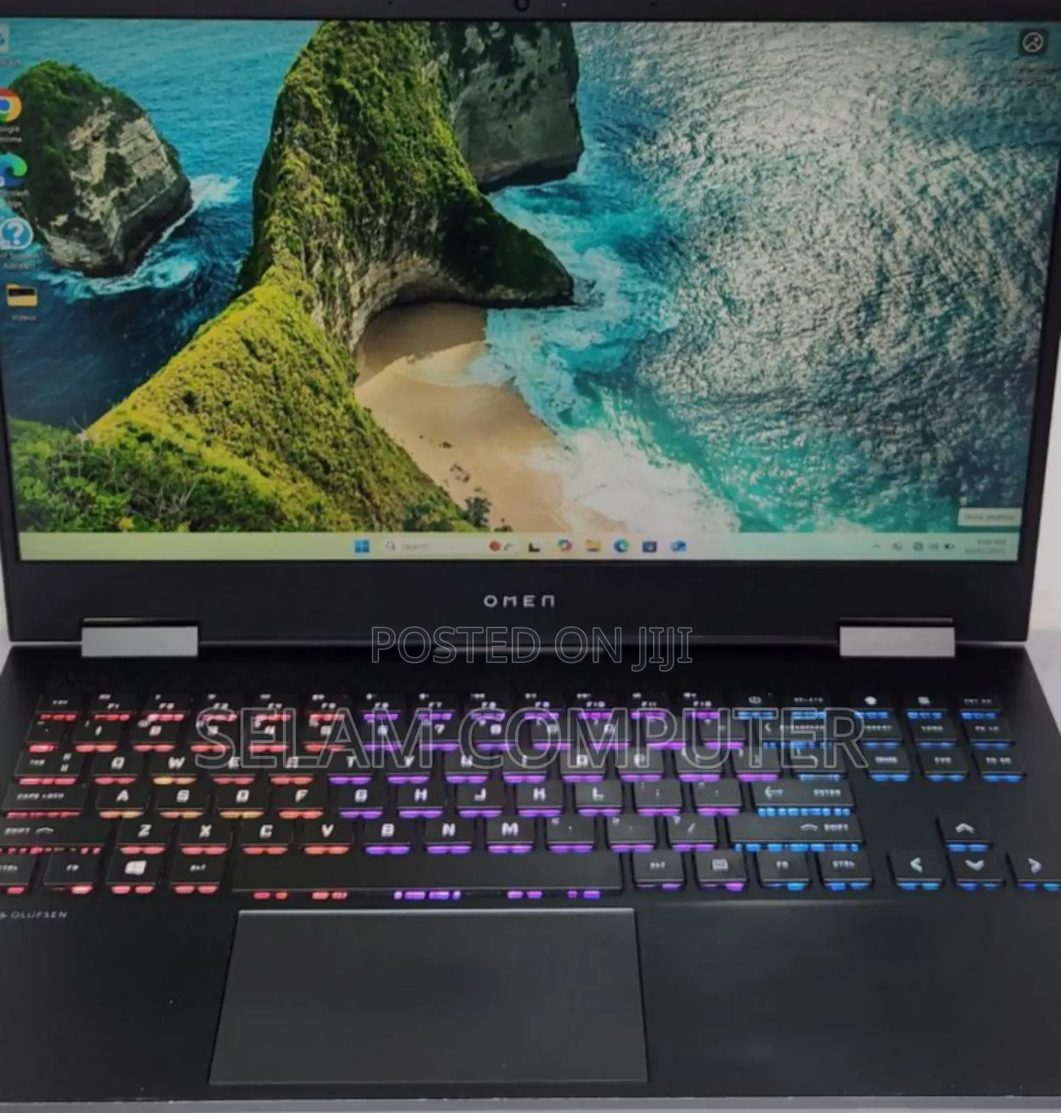 New Laptop HP Omen 15 16GB AMD Ryzen 7 SSD 512GB