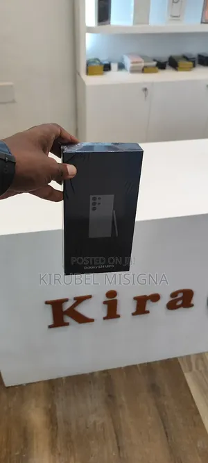 Photo - New Samsung Galaxy S24 Ultra 256 GB Gray