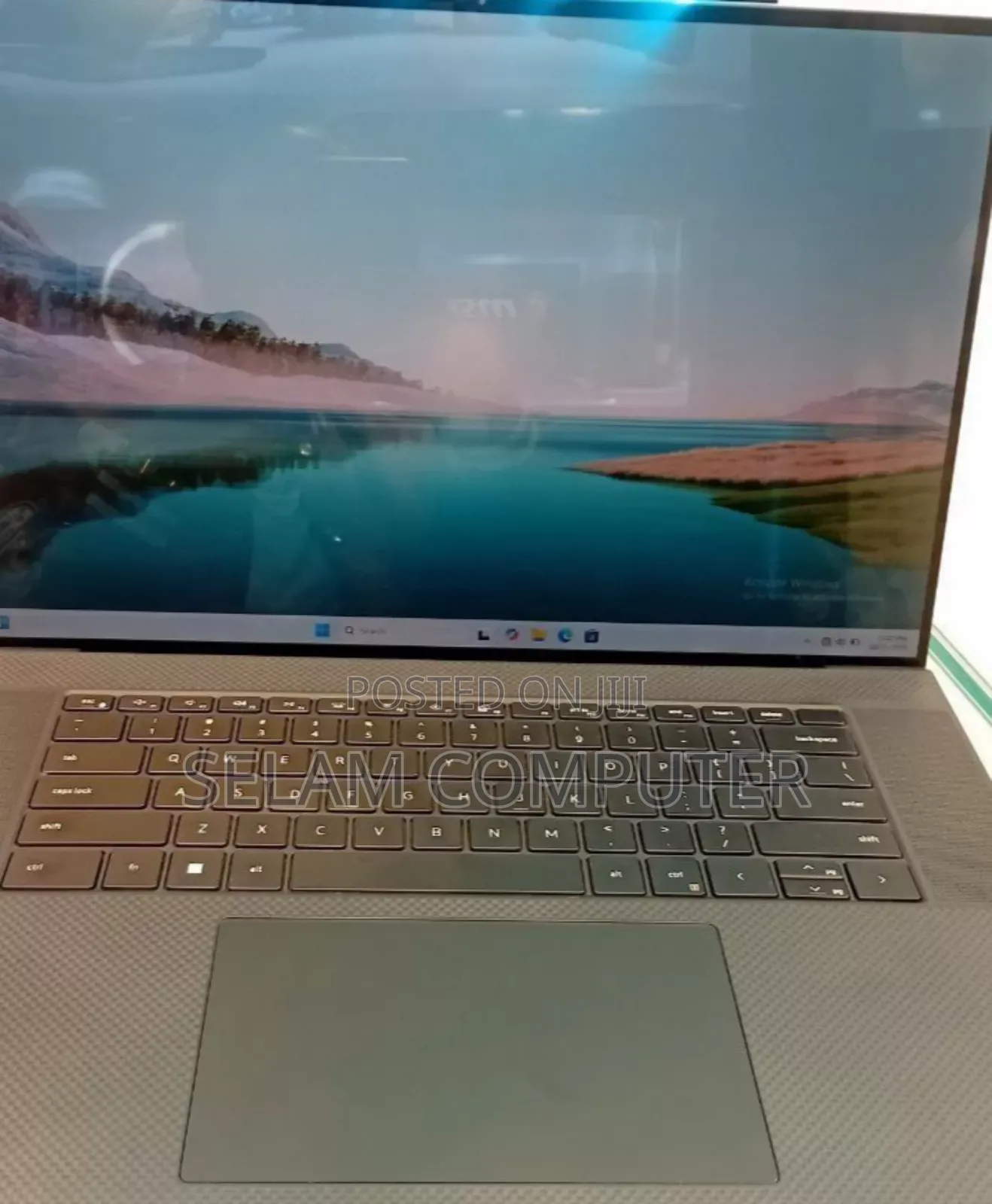 New Laptop Dell XPS 15 64GB Intel Core I9 SSD 4T