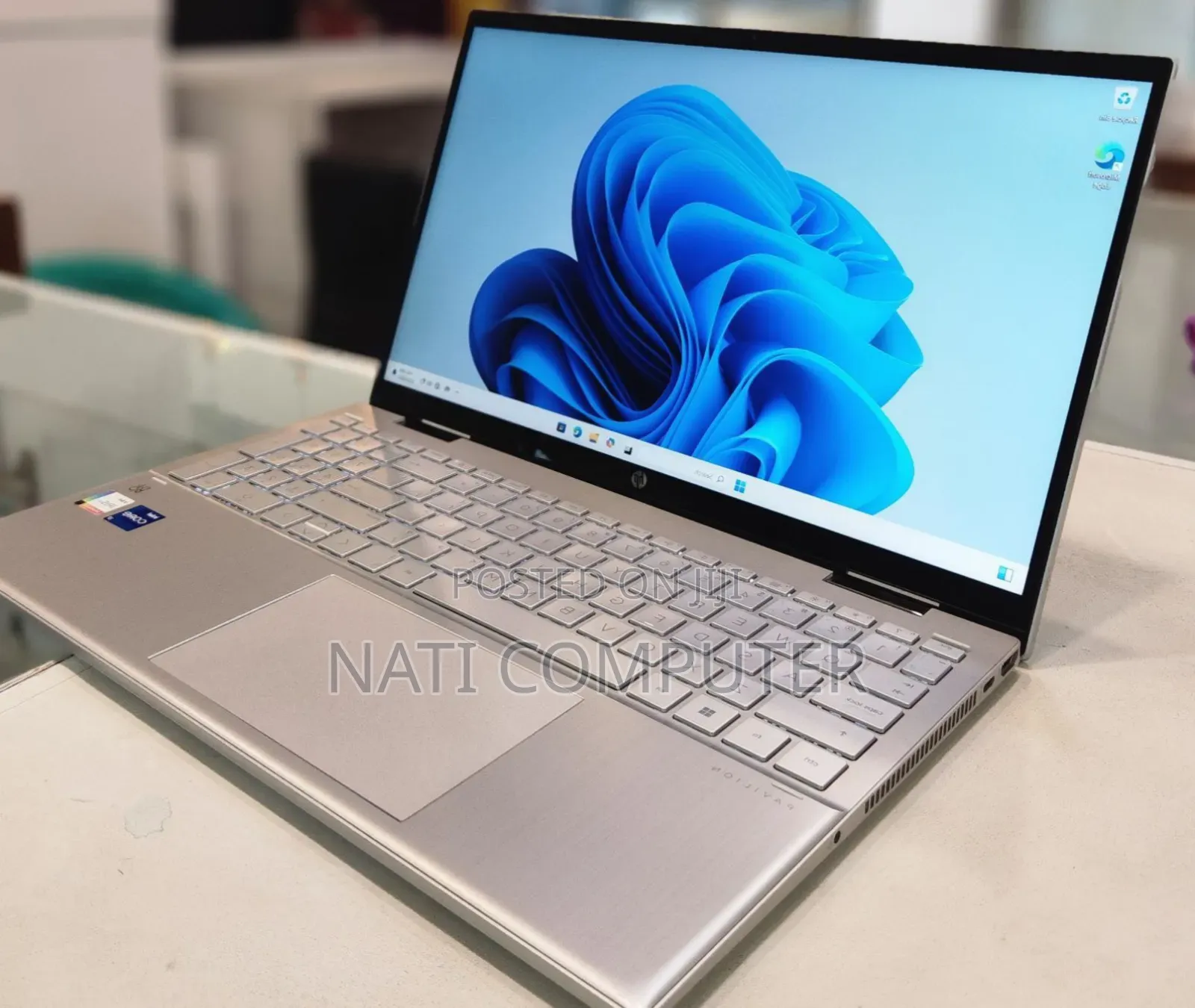 New Laptop HP Envy X360 16GB Intel Core I7 SSD 1T