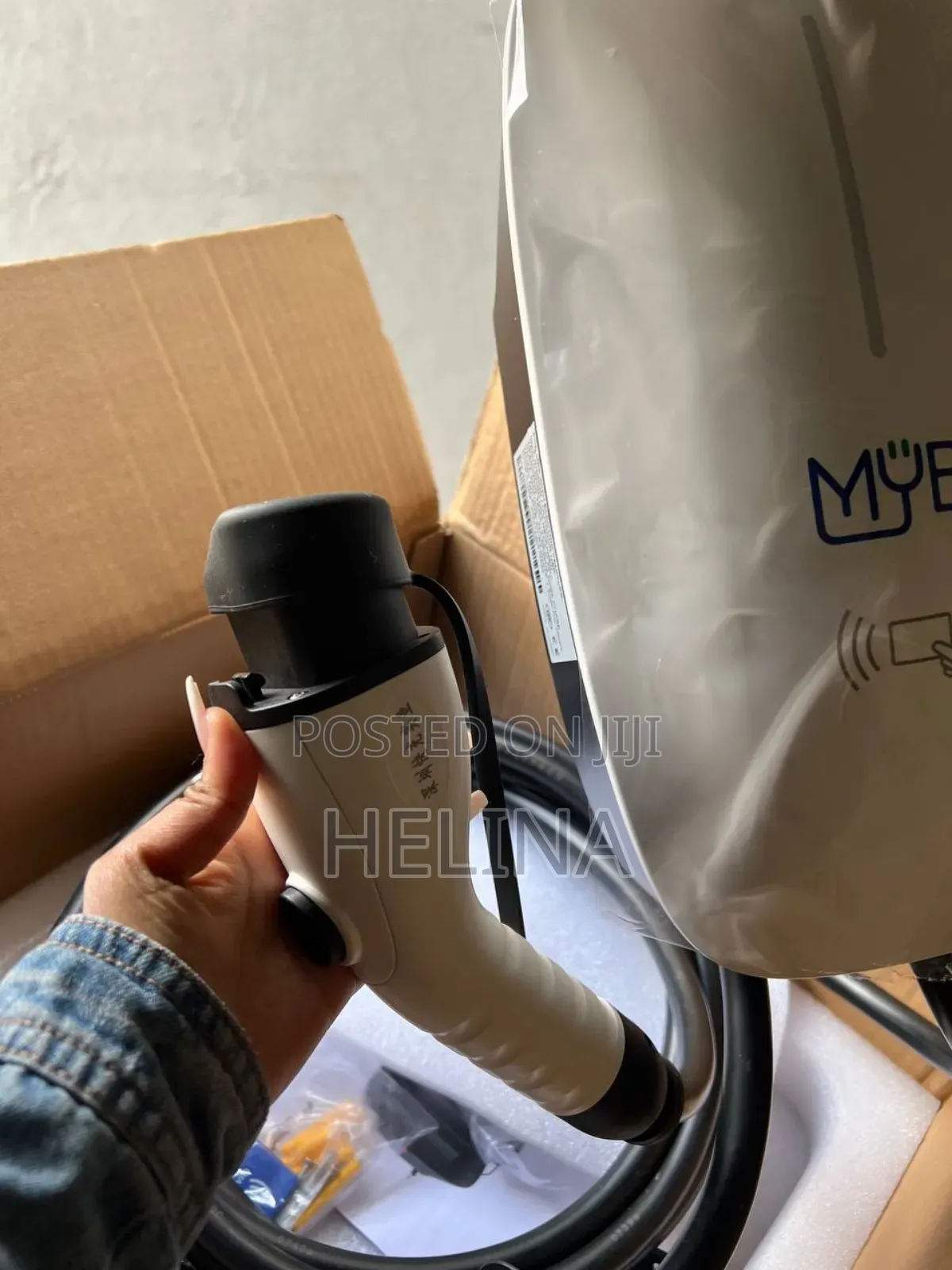 Fast Car Charger Suitable for All Vehicles Self Stop When Full