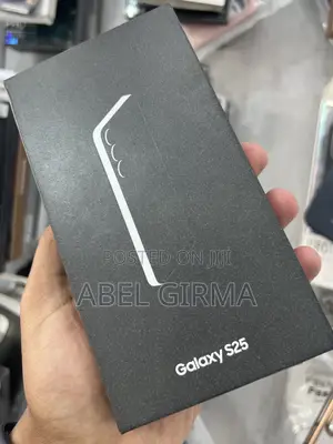 Photo - New Samsung Galaxy S25 128 GB Silver