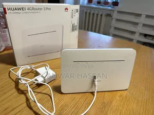 Photo - Huawei 5g Sim Router 3 Pro With Cat7 Antenna