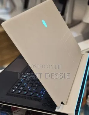New Laptop Alienware M17x R2 32GB Intel Core I7 SSD 512GB