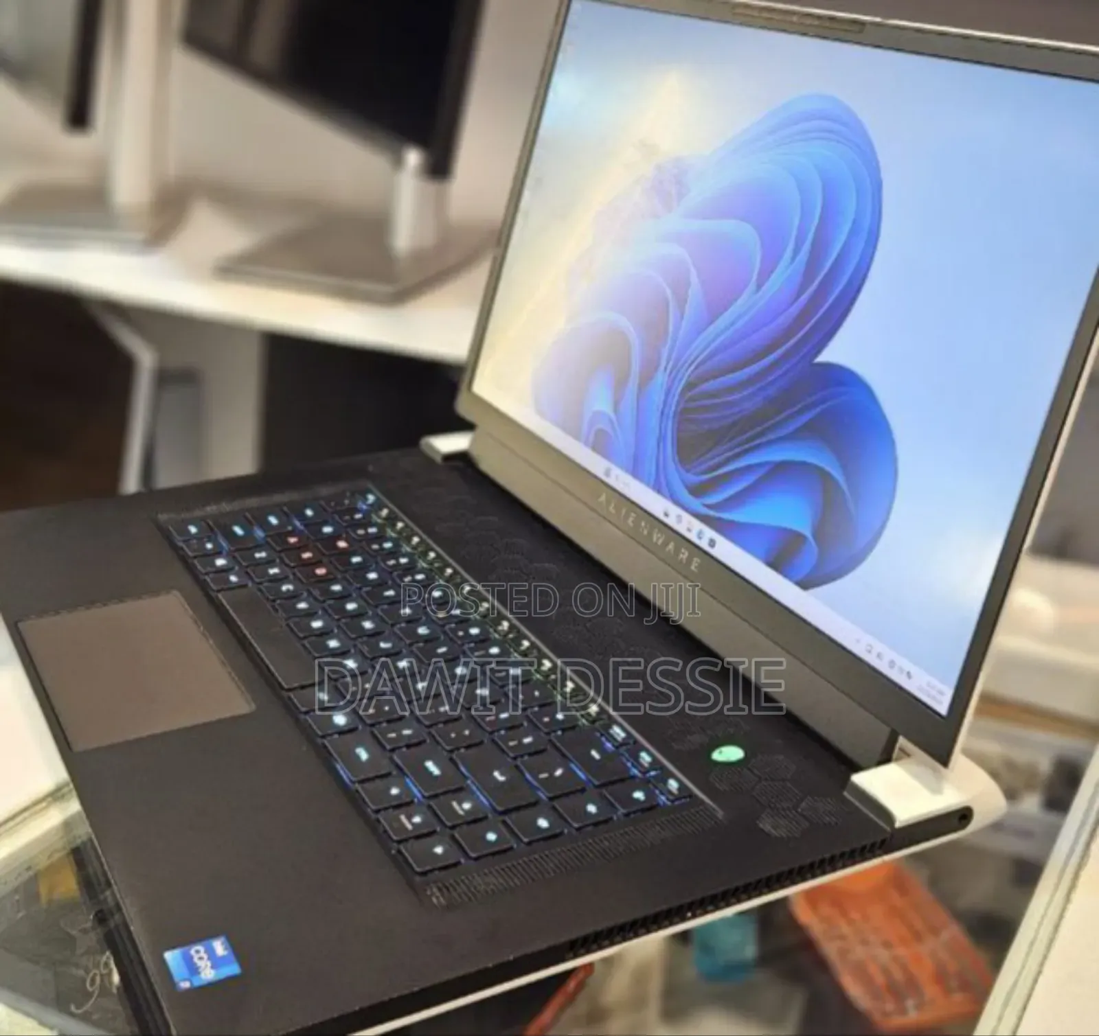 New Laptop Alienware M17x R2 32GB Intel Core I7 SSD 512GB