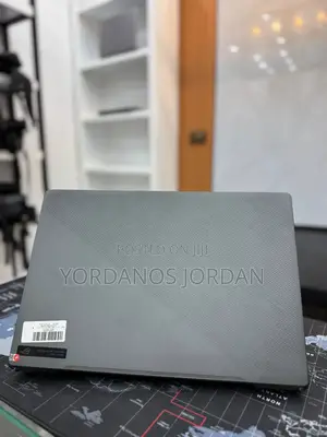 New Laptop Asus ROG Zephyrus G16 16GB Intel Core I9 SSD 1T