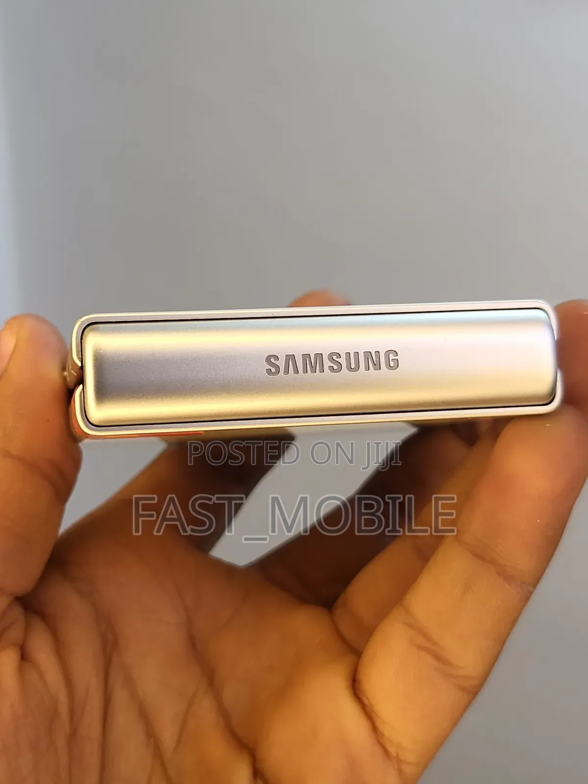 New Samsung Galaxy Z Flip4 256 GB