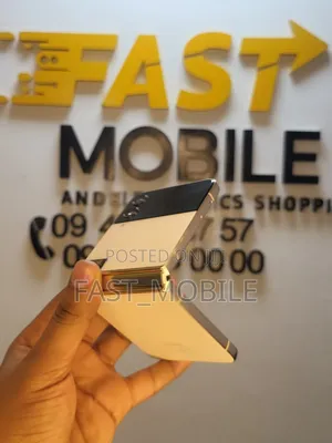 New Samsung Galaxy Z Flip 3 256 GB