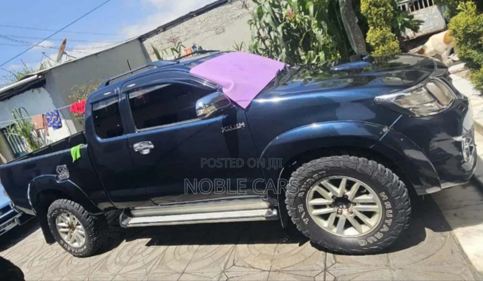 Toyota Hilux 2014 Black