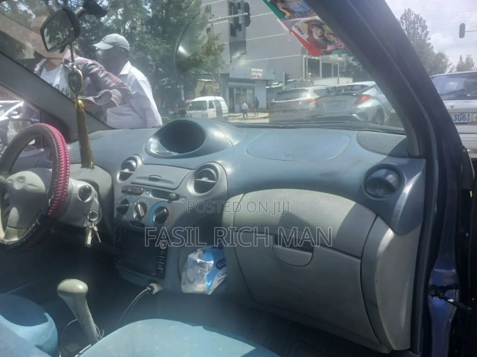 Toyota Vitz 2001 Blue