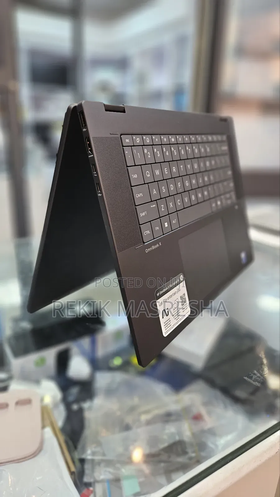 New Laptop HP OmniBook X Flip 16" 16GB Intel Core Ultra 7 SSD 1T