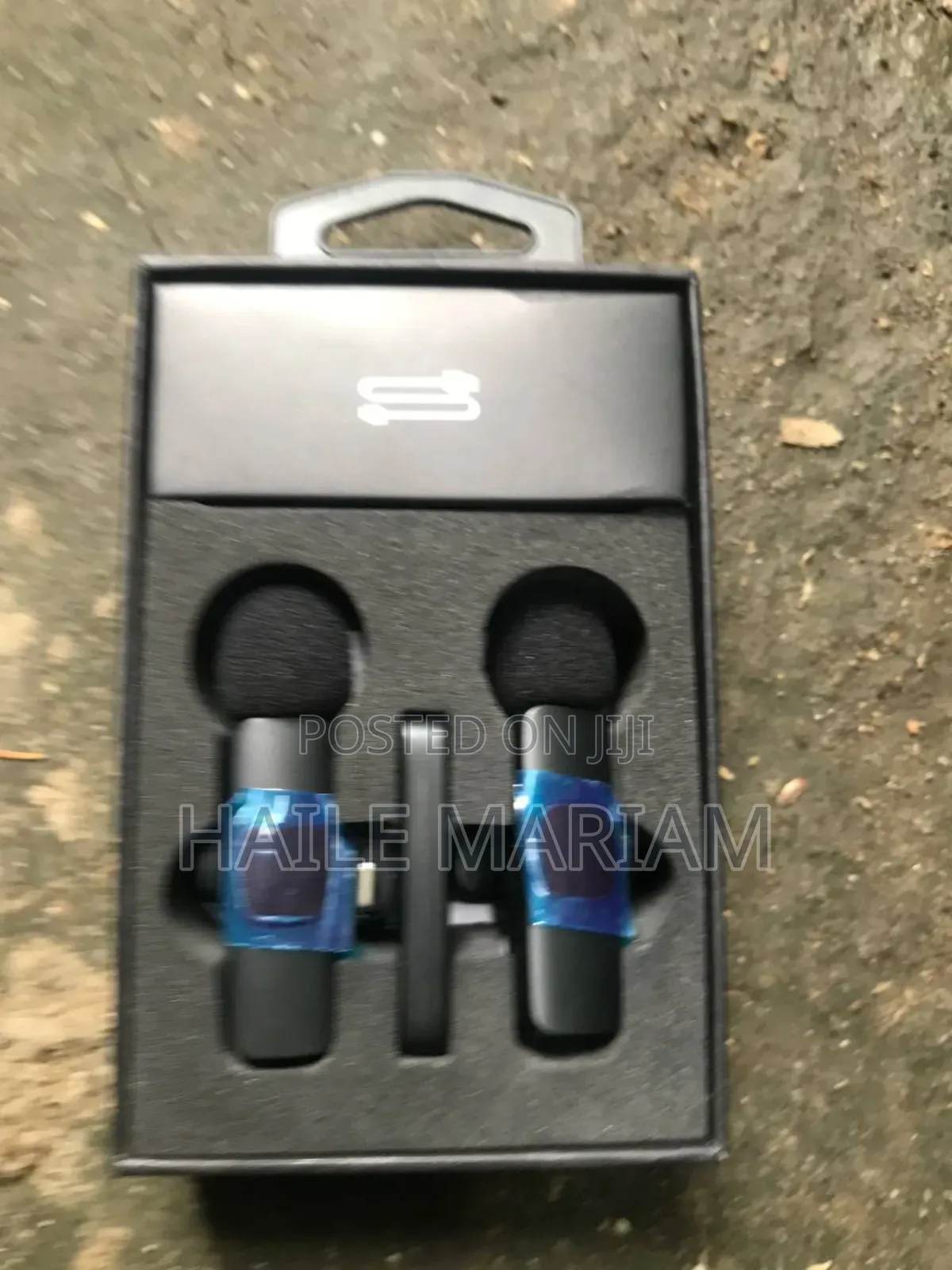 Selfi Stick With Wireless Mic