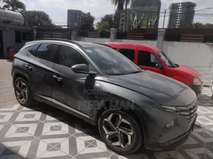 Hyundai Tucson 2021 White