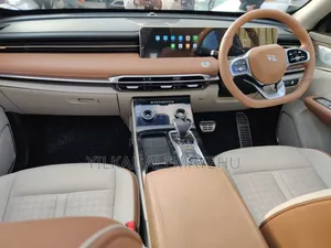 New Jetour X70 1.5 7-Seater FWD 2022 Black