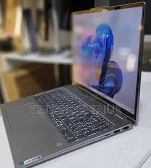 New Laptop Lenovo Yoga 7i 16GB Intel Core I7 SSD 512GB