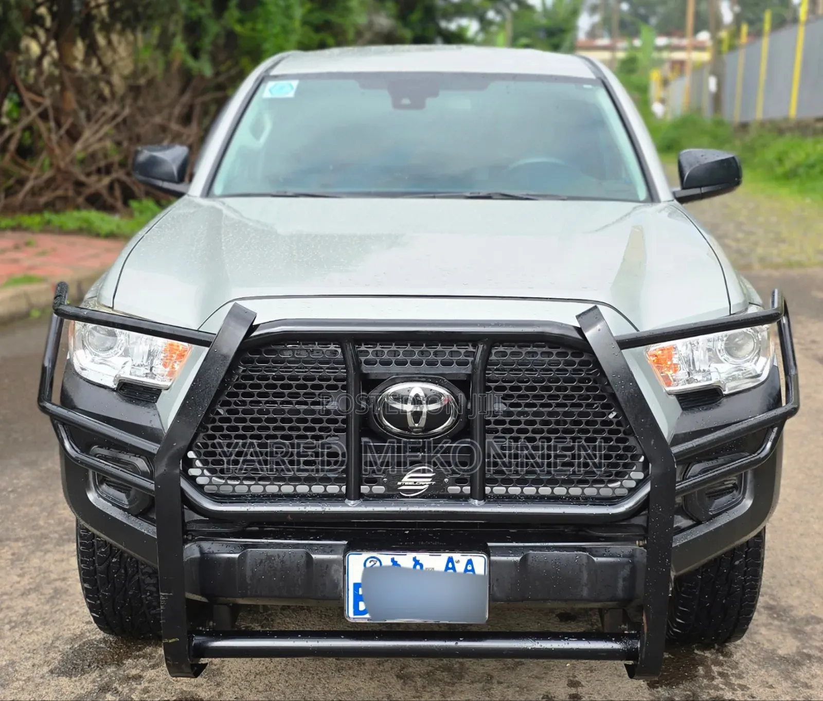 Toyota Tacoma 2020 Silver