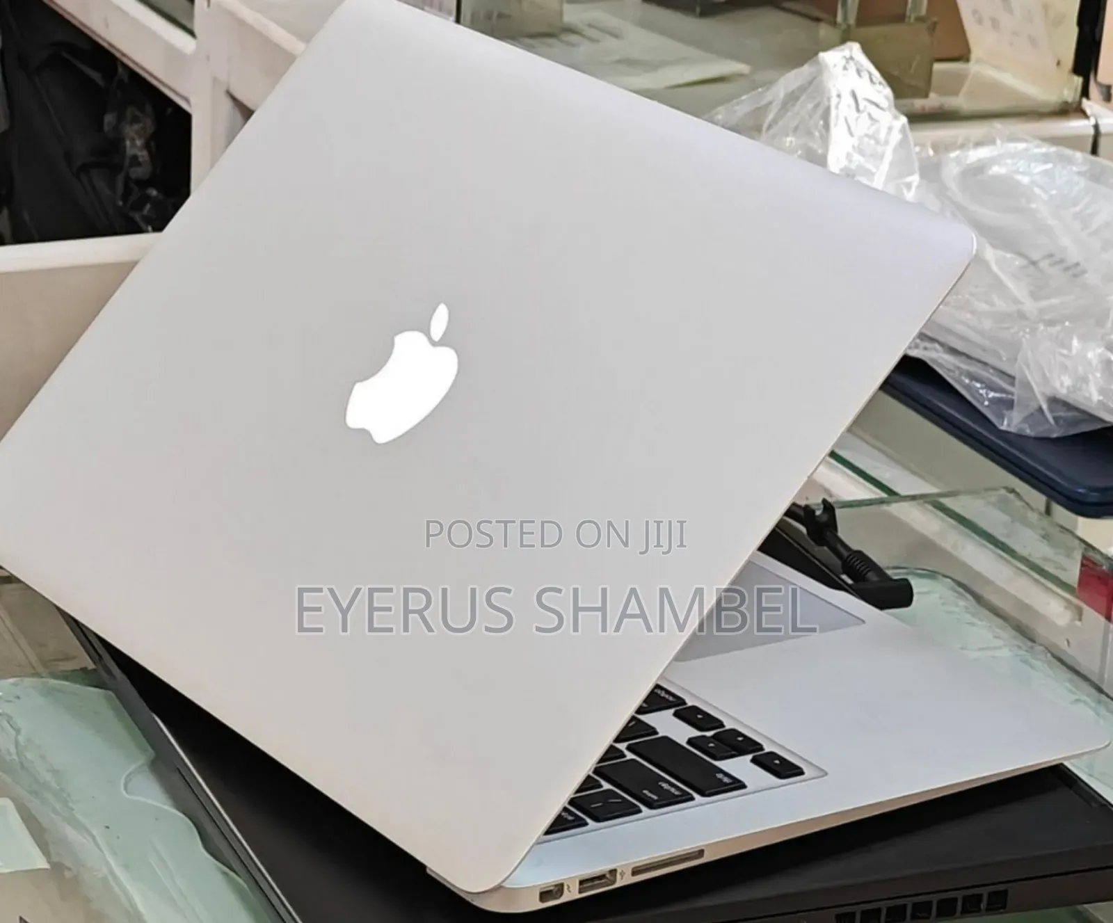 New Laptop Apple MacBook Air 2017 8GB Intel Core i5 SSD 256GB