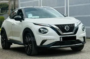 Photo - Nissan Juke 2022 White