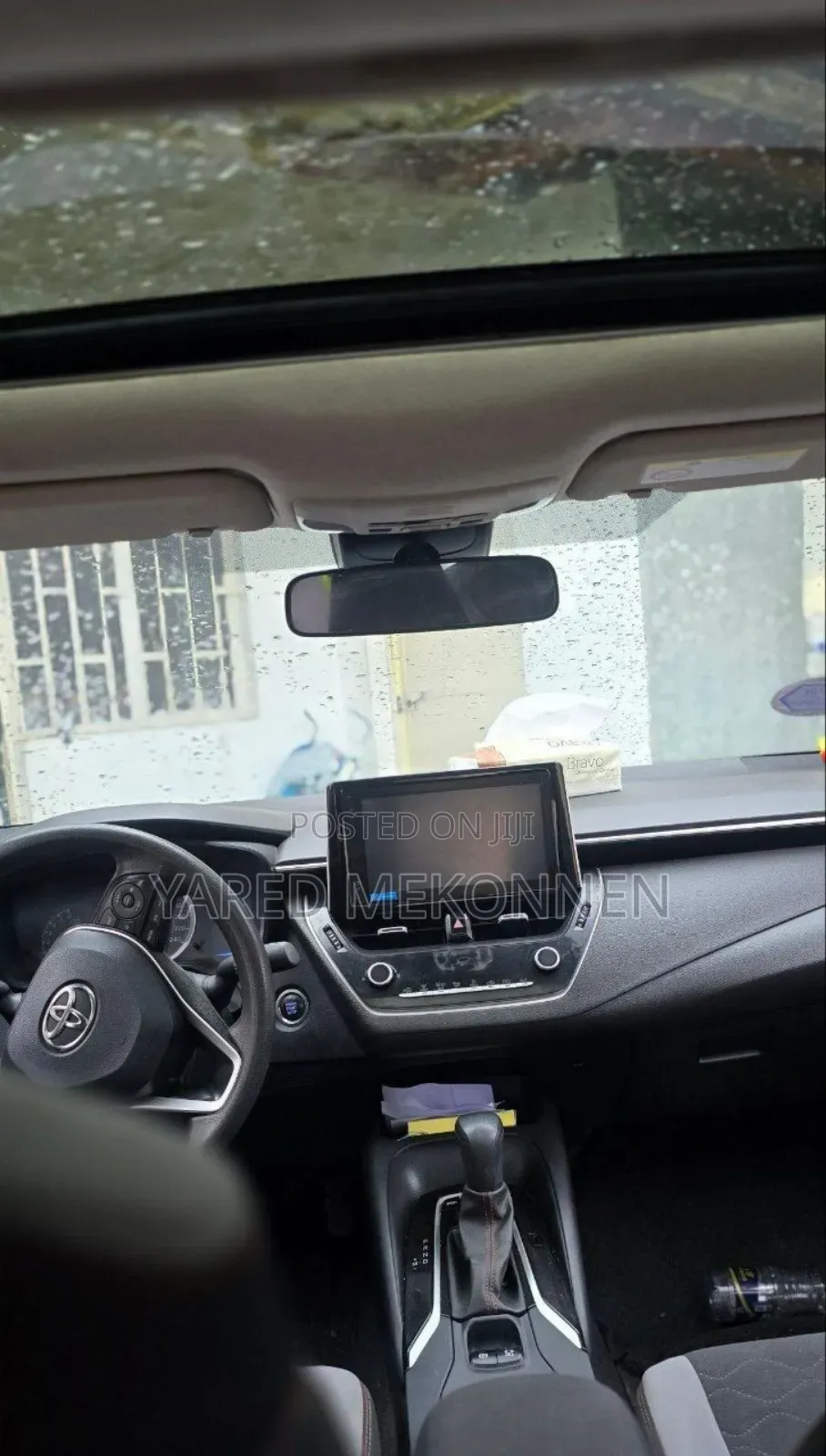 Toyota Corolla LE 2023 White