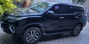 Toyota Fortuner 2.8 D AWD 2018 Gray