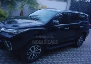 Toyota Fortuner 2.8 D AWD 2018 Gray