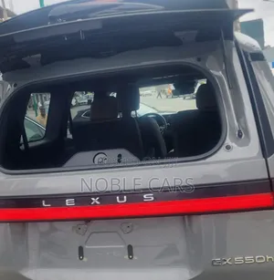 New Lexus GX 550h Hybrid AWD 2024 Ivory