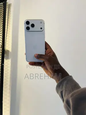 New Apple iPhone 17 Pro Max 256 GB White