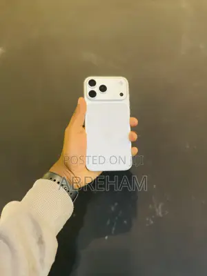 New Apple iPhone 17 Pro Max 256 GB White