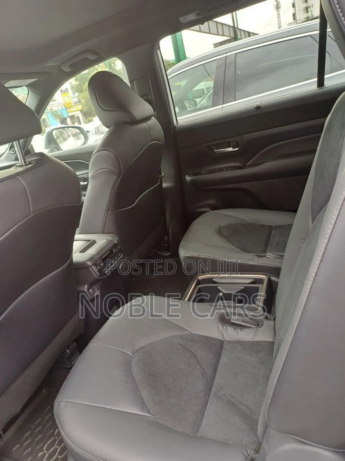 New Toyota Grand Highlander Hybrid 2025 Matt Black