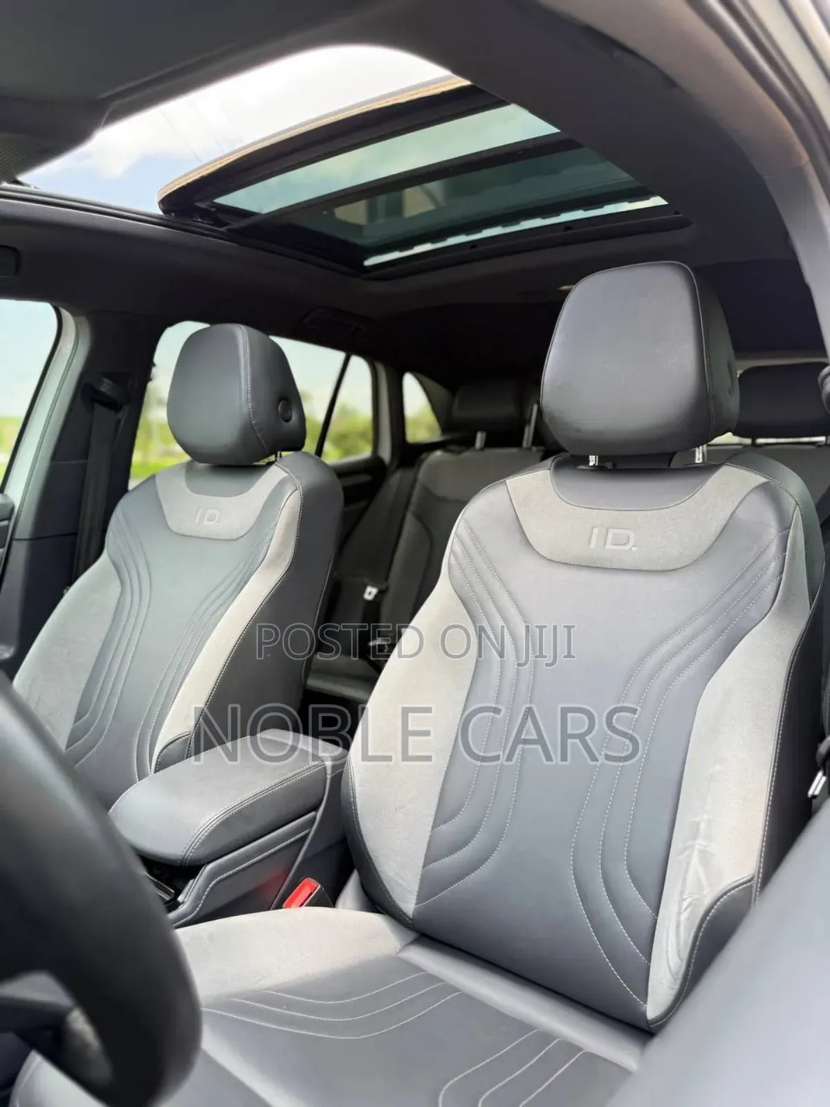 Volkswagen ID.4 2023 Ivory